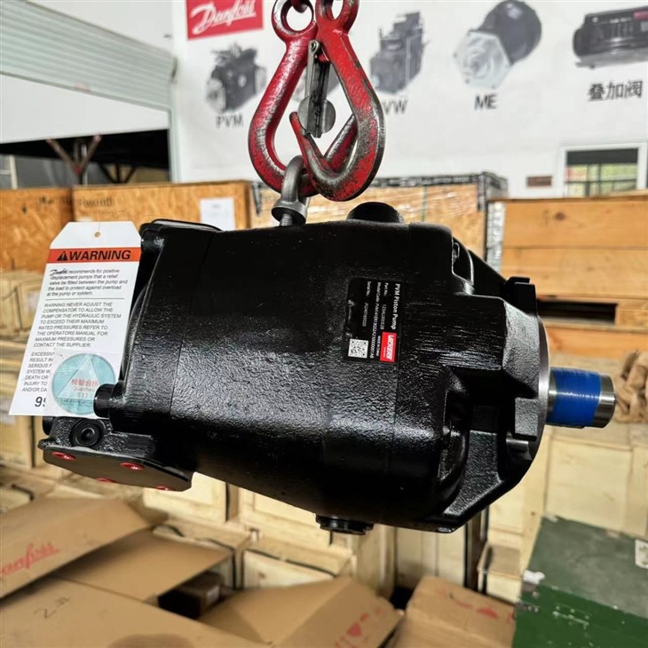 PVM141ER13GS2A230000001AB Danfoss PVM Piston Pump VICKERS By Danfoss